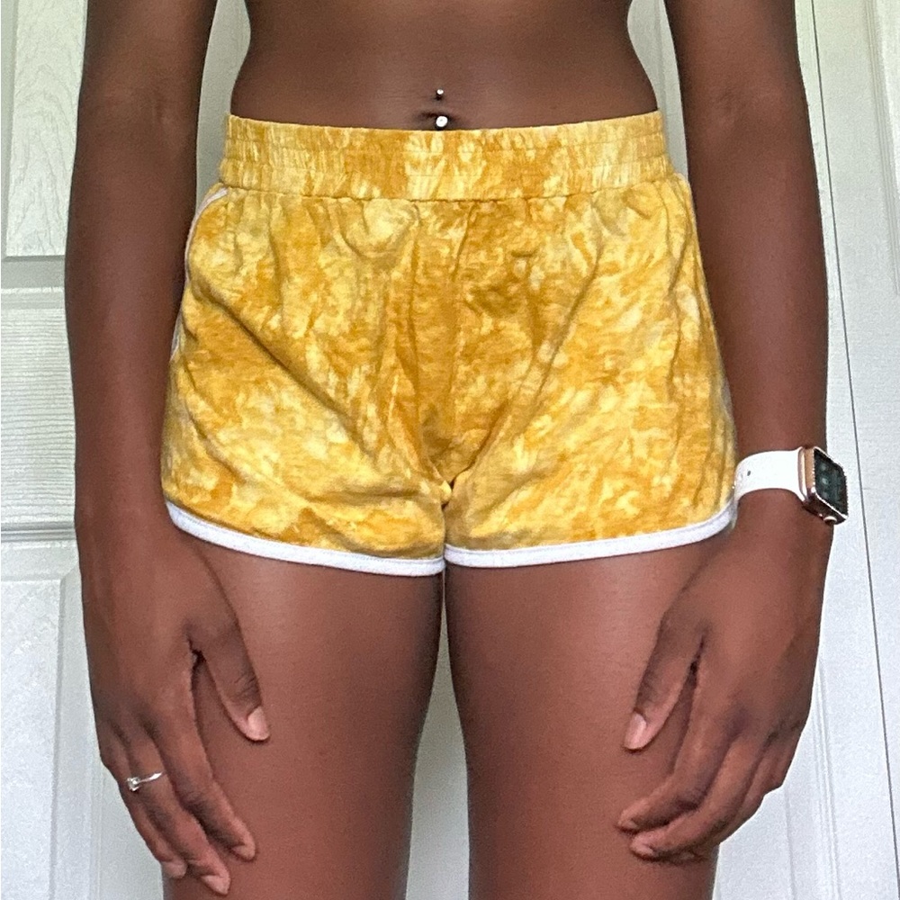 Tie die yellow shorts